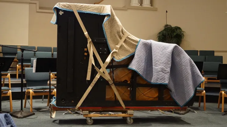 furniture specialty item packed transfer piano